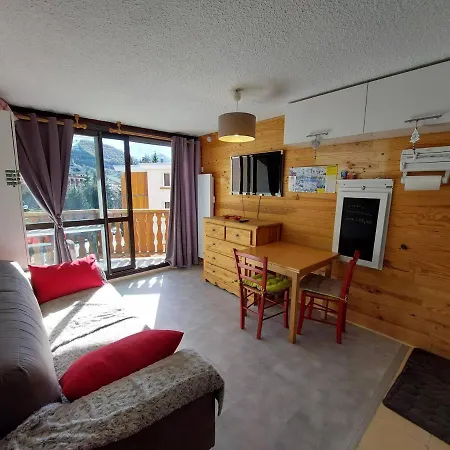 Appartement Moderne Au Centre Station Avec Balcon, Ideal Couple, Proche Commerces Et Pistes - Fr-1-516-194 *