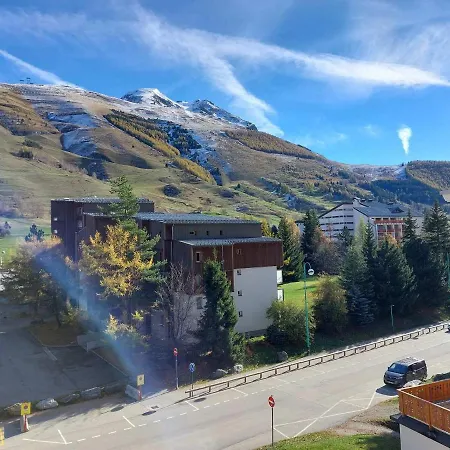 Moderne Au Centre Station Avec Balcon, Ideal Couple, Proche Commerces Et Pistes - Fr-1-516-194 Appartement *