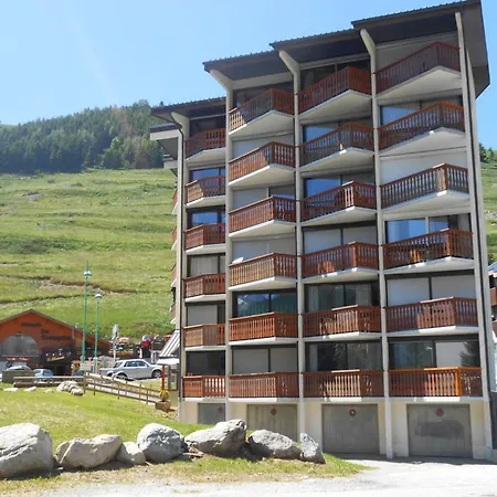 Moderne, Centre Station, Terrasse Sud, Animaux Admis * Les Deux Alpes